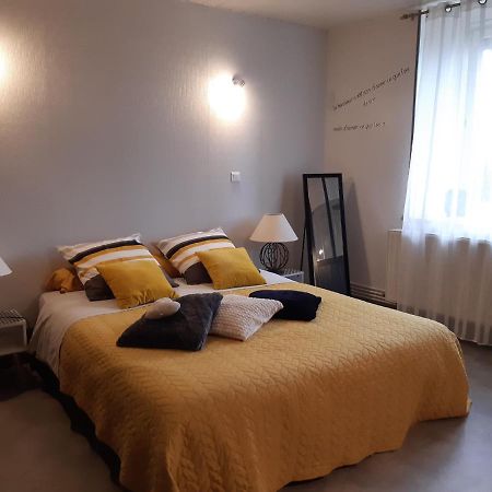 Ferme Des Champs Hotel Vrecourt Ngoại thất bức ảnh
