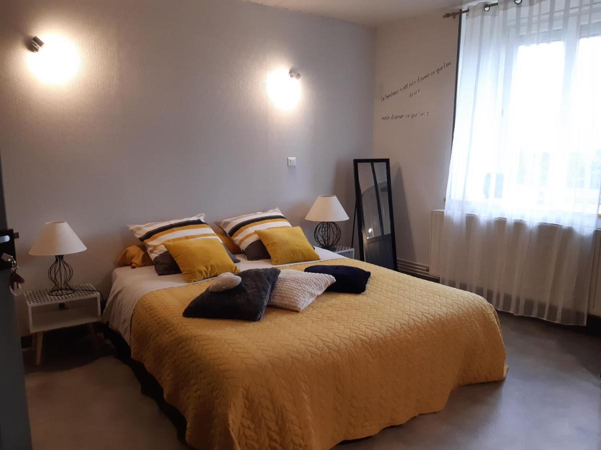 Ferme Des Champs Hotel Vrecourt Ngoại thất bức ảnh